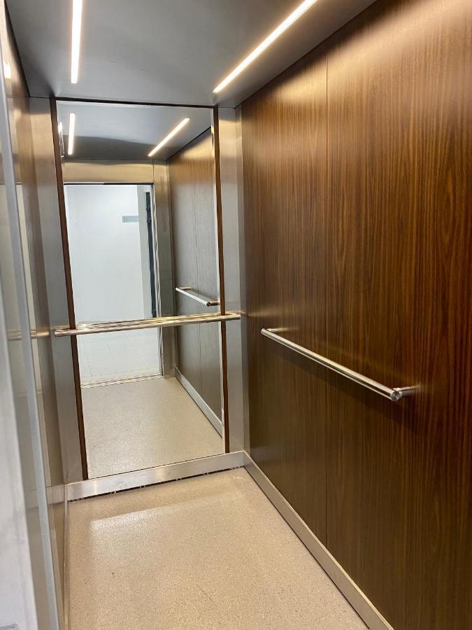 Apartament Z Widokiem Na Kazimierz/Forum Przestrzenie Apartment Krakow Bagian luar foto
