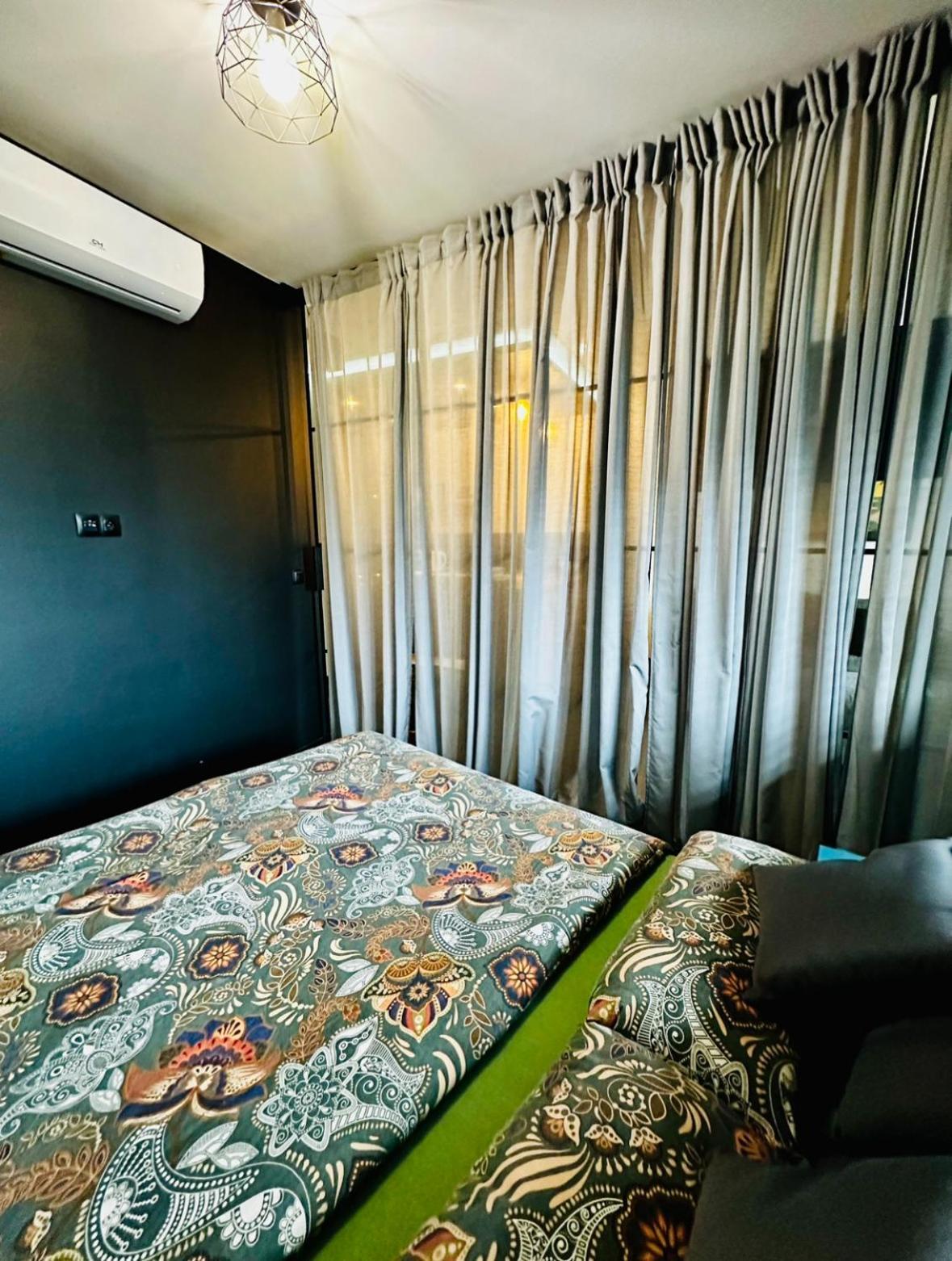 Apartament Z Widokiem Na Kazimierz/Forum Przestrzenie Apartment Krakow Ruang foto
